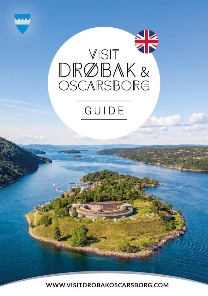 Turistbrosjyre med bilde av festningsøya Oscarsborg i Oslofjorden